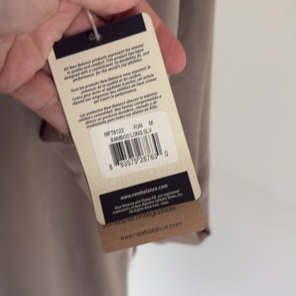 NWT men’s new balance medium bamboo long sleeve shirt 1277 - Picture 3 of 5